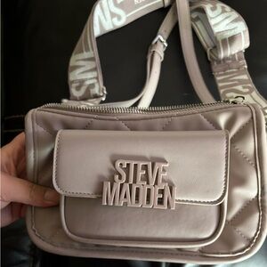 Steve Madden purse